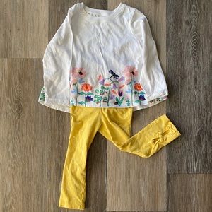 Top and legging outfit